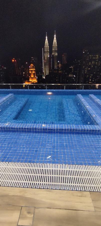 Colony By Infinitum Suites Service Klcc Куала-Лумпур Екстер'єр фото